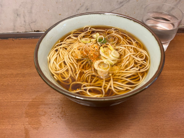 「かけそば380円」@文殊 馬喰横山店の写真