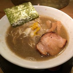 濃厚煮干しそば