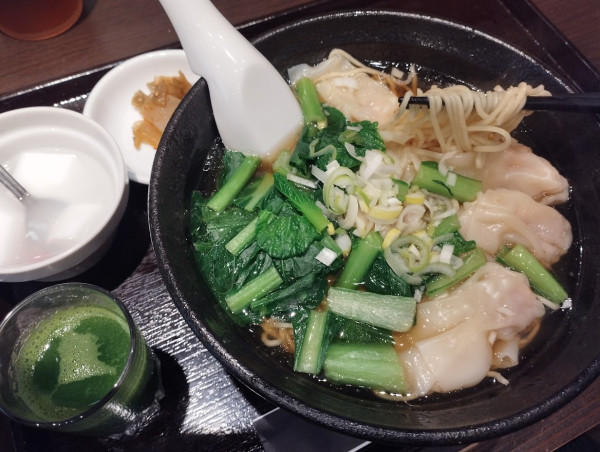 「ランチ 海老雲呑麺(1,000)」@私家菜館・福 横濱ゲートタワー店の写真