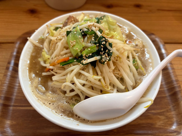 「タンメン（950円）」@豚骨ラーメン おかだの写真