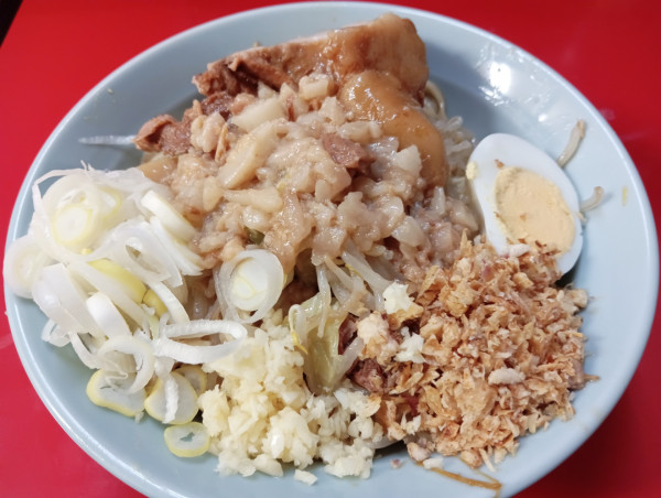 「汁なし半分¥1000」@ラーメン富士丸 東浦和店の写真