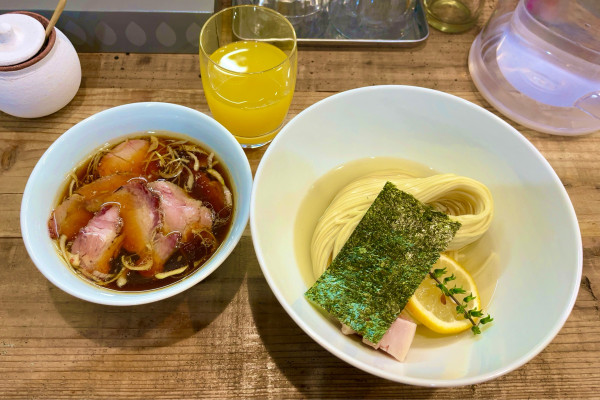 「昆布水つけ麺醤油with 味玉 & オレンジジュース」@3931WORKS.の写真