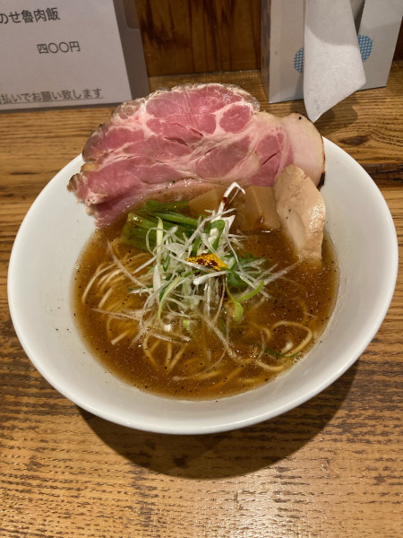 「醤油中華そば」@中華そば べぃしっくの写真