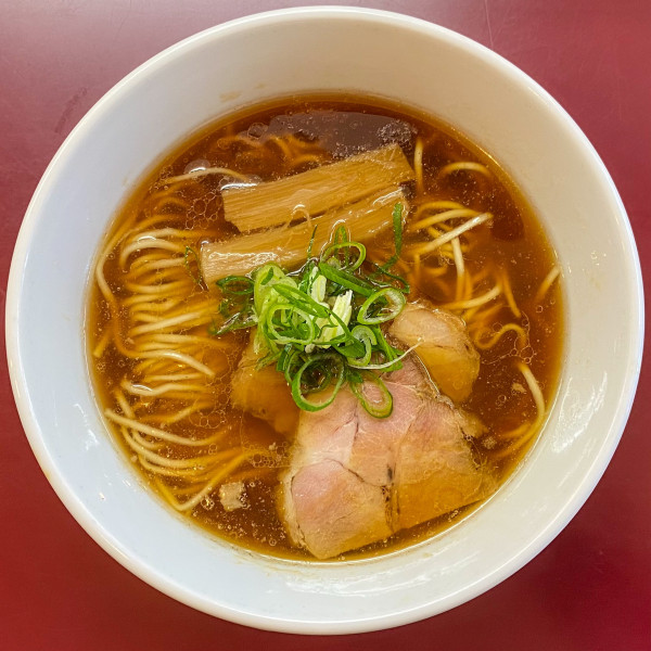 「醤油 らぁ麺 ¥900」@らぁ麺 松しんの写真
