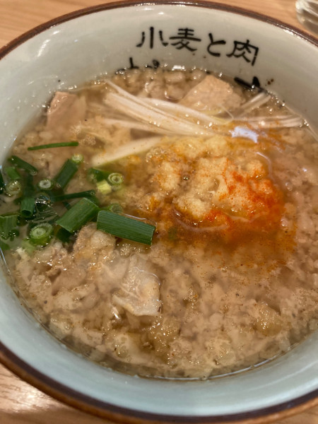 「背脂生姜醤油つけめん」@小麦と肉 桃の木の写真