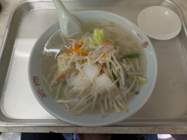 「タンメンとギョーザ：1,000円」@中華一楽の写真