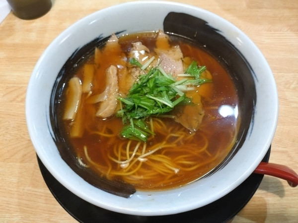 「特製あごだししょうゆラーメン730円」@らーめん 桜の写真