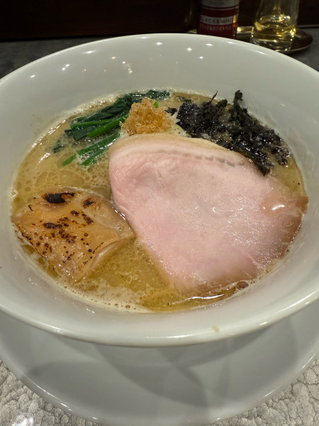 「海鮮出汁の味噌中華蕎麦　白」@宍道湖しじみ中華蕎麦 琥珀 池袋店の写真