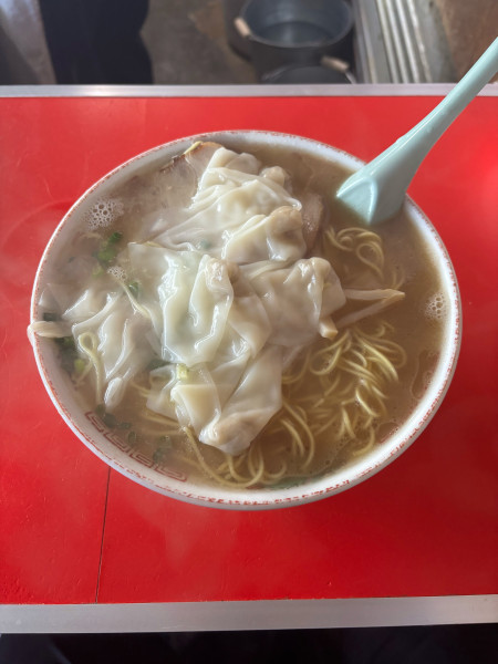 「大盛ワンタンメン」@一九ラーメン 糟屋店の写真