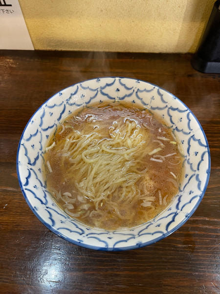 「かけラーメン元タレ（700円）」@醤油ラーメン専門店 一仁の写真