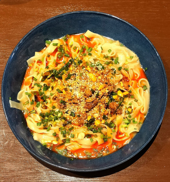 「汁なし担々麺(ネパール風) 1150円」@ネワ屋の写真