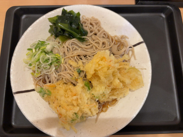 「かき揚げそば 冷」@しぶそば 池袋店の写真