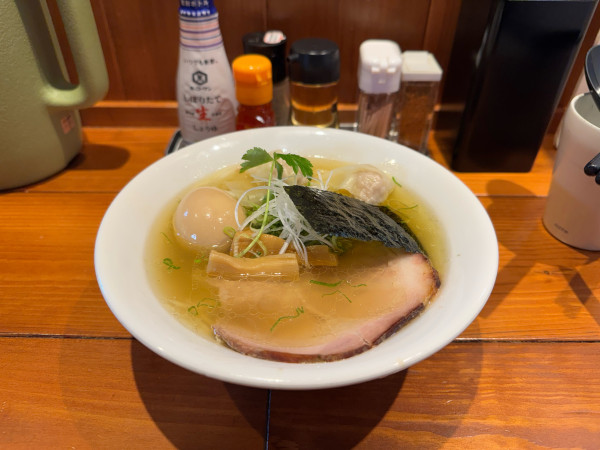 「【限定】鯛と太刀魚の塩そば」@麺屋 真心の写真
