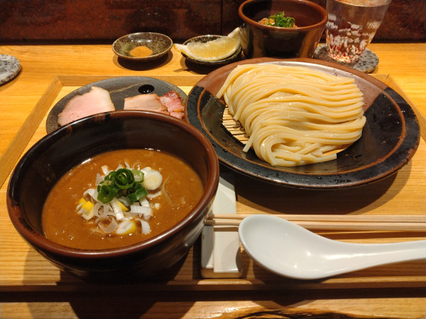 「つけめん＋すだち＋魚粉」@中華蕎麦 とみ田の写真