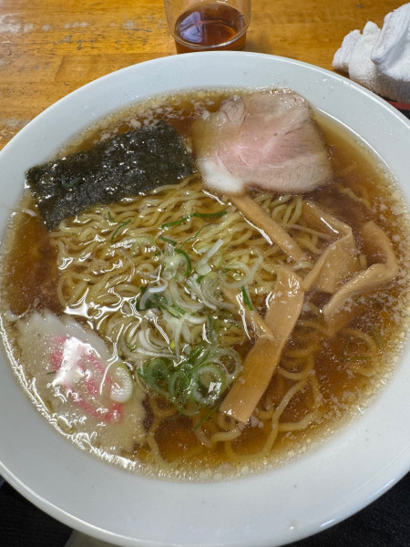 「ラーメン、チャーハンセット900円」@富士屋 寿町店の写真
