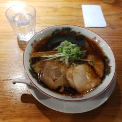 醤油の純鶏そば