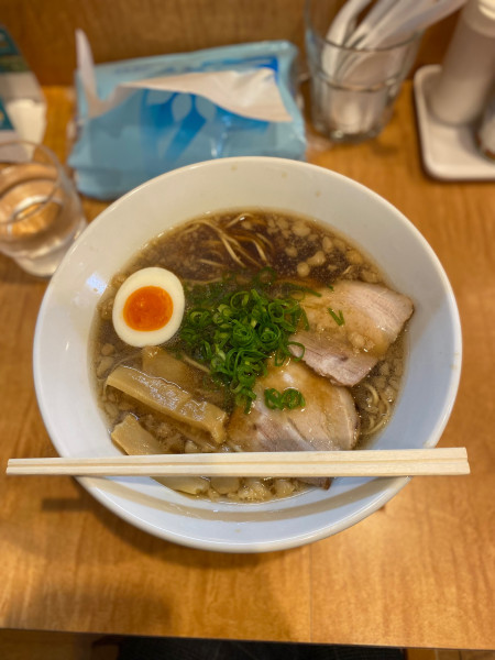 「中華そば大盛背脂マシ」@麺家まるの写真