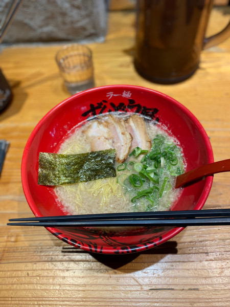 「元味ラーメン大盛まみれ細麺」@ずんどう屋 福山明神店の写真