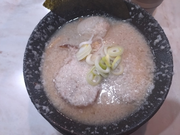 「醤油ラーメン」@一山家の写真