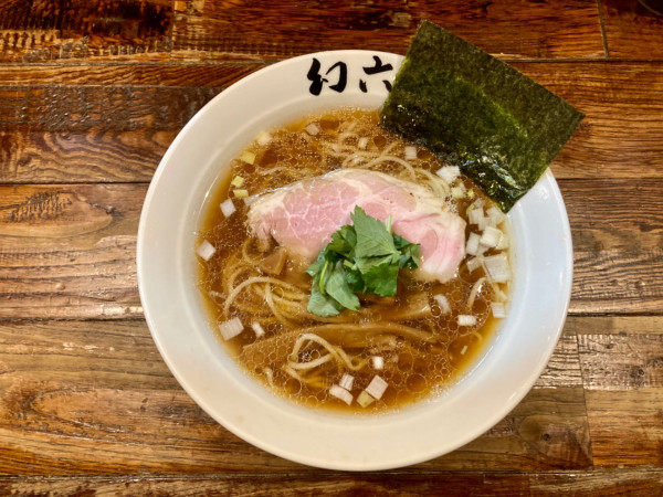 「醤油そば 900円」@中華そば 幻六の写真