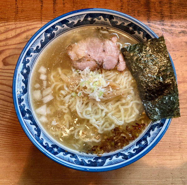 「塩らぁ麺」@めん処 樹の写真