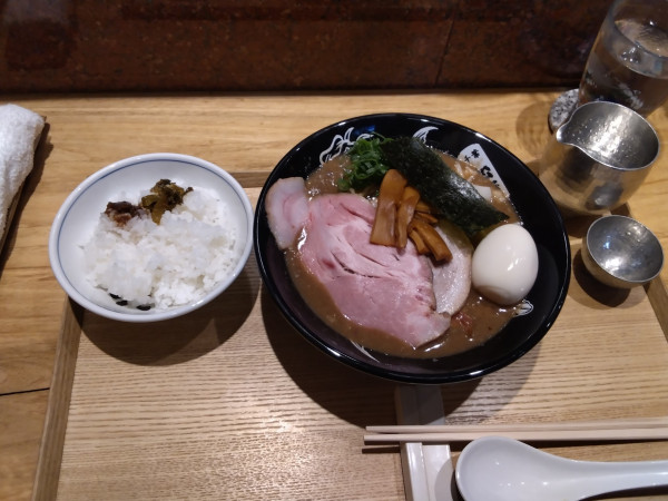 「②限定焼豚ド豚骨ラーメン:2,200円(税込)」@中華蕎麦 とみ田の写真