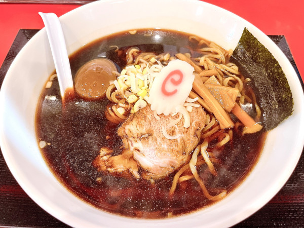 「東京煮干しラーメン(950円)」@らーめん 円蔵の写真