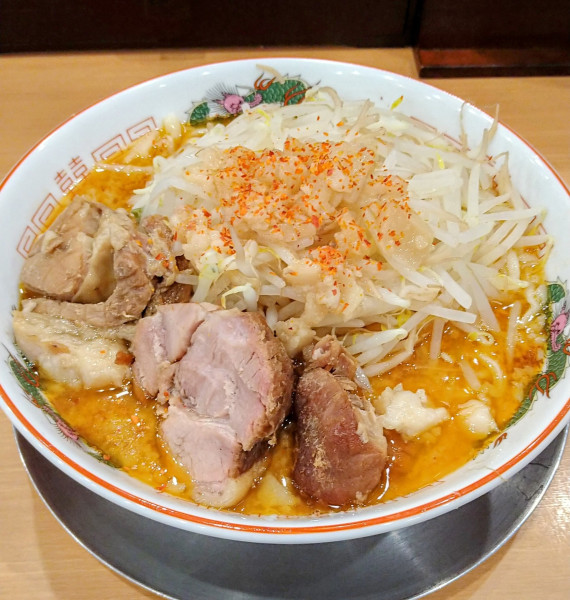 「義郎ラーメン並+辛脂🌶️」@燕三条中華そば ぎと家 花崎店の写真