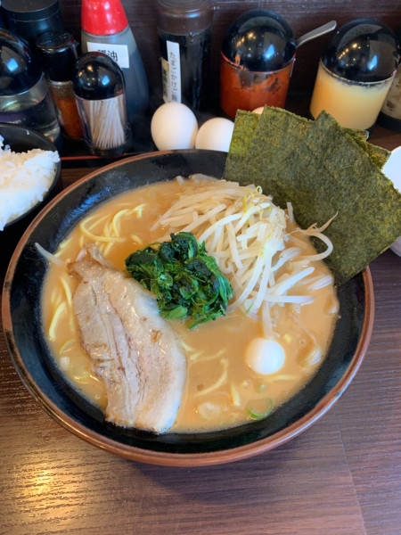 「味噌豚骨」@横浜家系ラーメン やまふじ家 野田店の写真