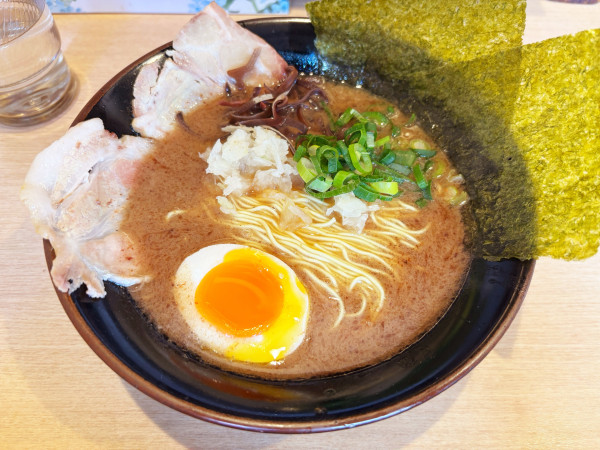 「豚骨しょうゆ」@柴田商店の写真