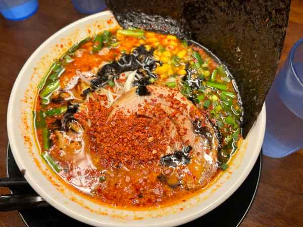 「辛辛みそラーメン１辛」@麺と酒 高木製麺所の写真