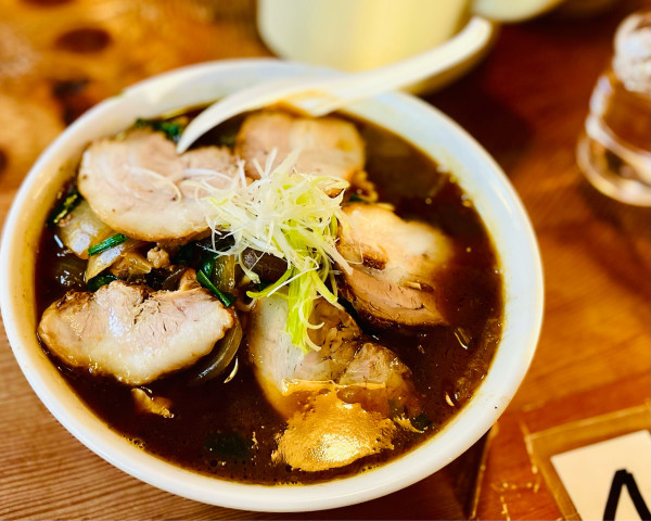 「アリランチャーシュー/大盛り」@アリランらあめん 八平の写真