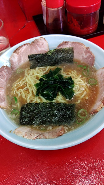 「醤油チャーシュー麺」@ラーメンショップ YAMANAKAの写真