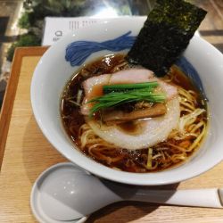 生姜醤油らぁ麺(裏Q)