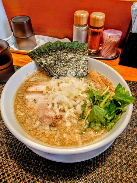 「特製背脂煮干そば」@寛～くつろぎ～の写真