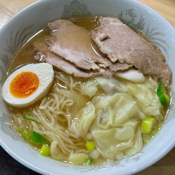 「わんたんメン+チャーシュー」@13湯麺 集の写真