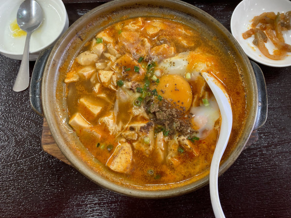 「刀削麺(麻婆ver)」@中華菜館 林海餃子酒場の写真