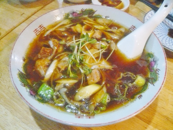 「ねぎラーメン（麺少なめ）」@青空食堂の写真