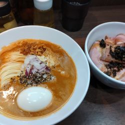 【限定】海老トマソバ　ほか