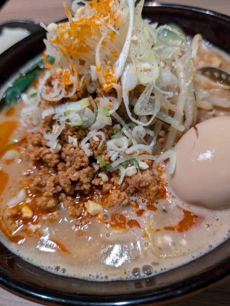 「味玉味噌担担麺」@味噌麺処 にそうの写真