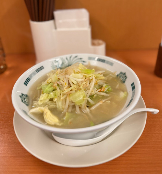 「野菜たっぷりタンメン（少なめ・固め￥590）」@日高屋 上野店の写真