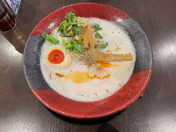 「鶏白湯 塩らぁめん」@笹本為次郎商店の写真