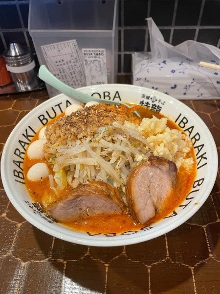 「辛豚そば」@茨城豚そば 特龍 本店の写真