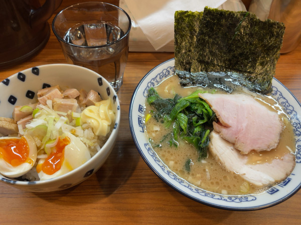「ミニラーメン」@横浜豚骨醤油ラーメン YOLOの写真