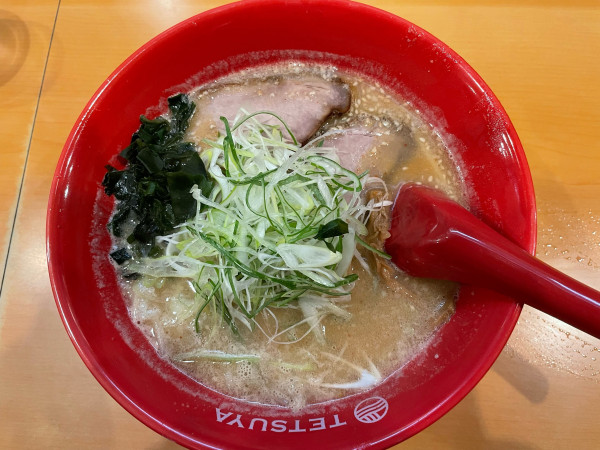 「味噌らーめん¥950」@らーめん てつや 美園店の写真