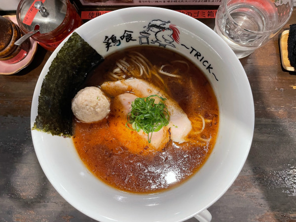 「鶏の醤油ラーメン¥1,100」@鶏喰～TRICK～の写真