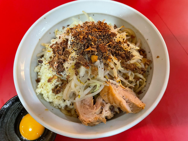 「汁無し¥1,050」@ラーメン二郎 札幌店の写真