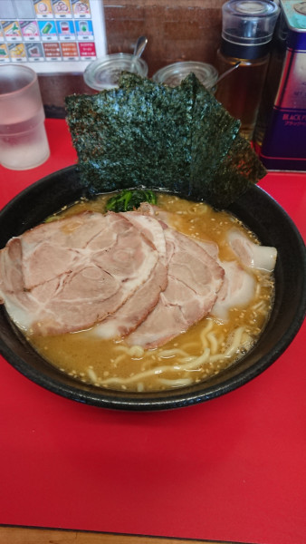 「ラーメン チャーシュー」@横浜家系  一二三家の写真
