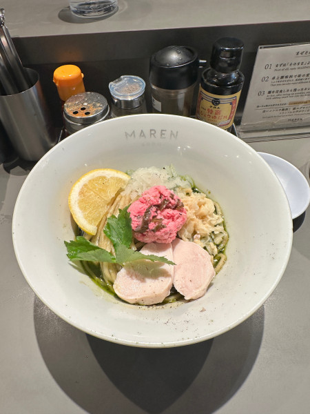 「鶏塩まぜそば」@まぜそば maren 中崎町店の写真