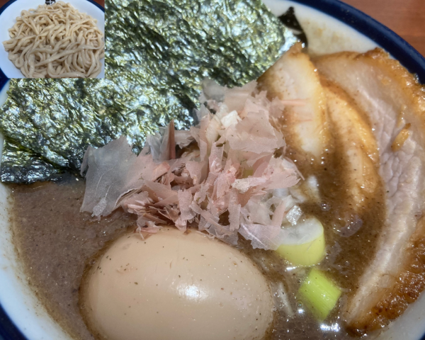 「特製つけ麺(中)」@つけめん 玉 本店の写真
